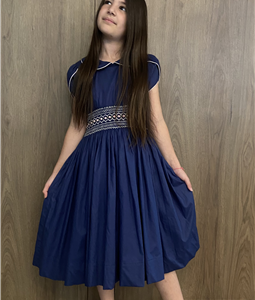Vestido Azul Marinho com Detalhes Salmo
