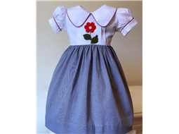 Vestido com Mxi Gola com Flor de Croch aplicada e saia P&B