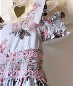 Vestido Floral Cinza com Lastex