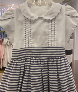 Vestido Listrado com Pontos Pala