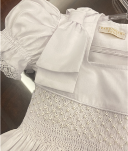 Vestido Luxo Laos, Prolas e Manga bufante com Renda