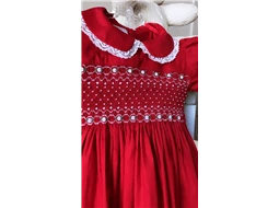 Vestido Vermelho com Guipir, Prolas e Bordados